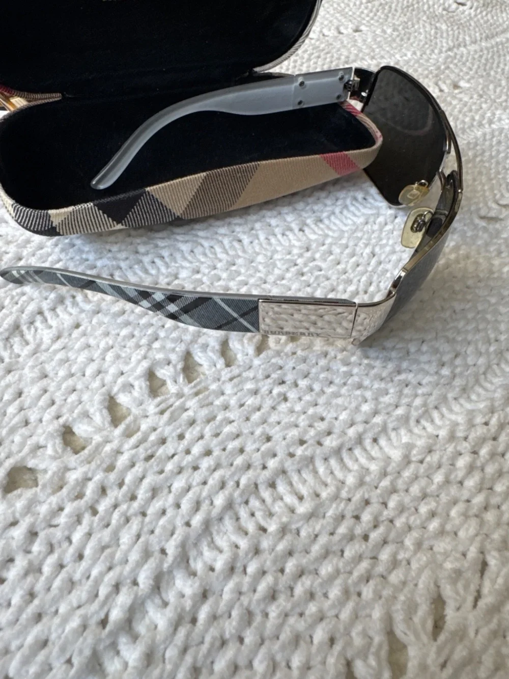 Burberry sunglasses